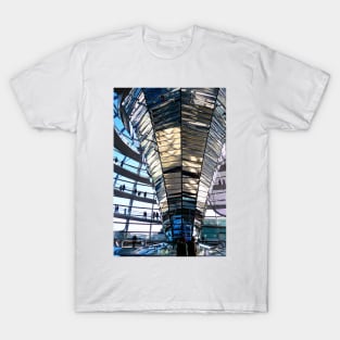 Reichstag Dome German Bundestag Berlin Germany T-Shirt